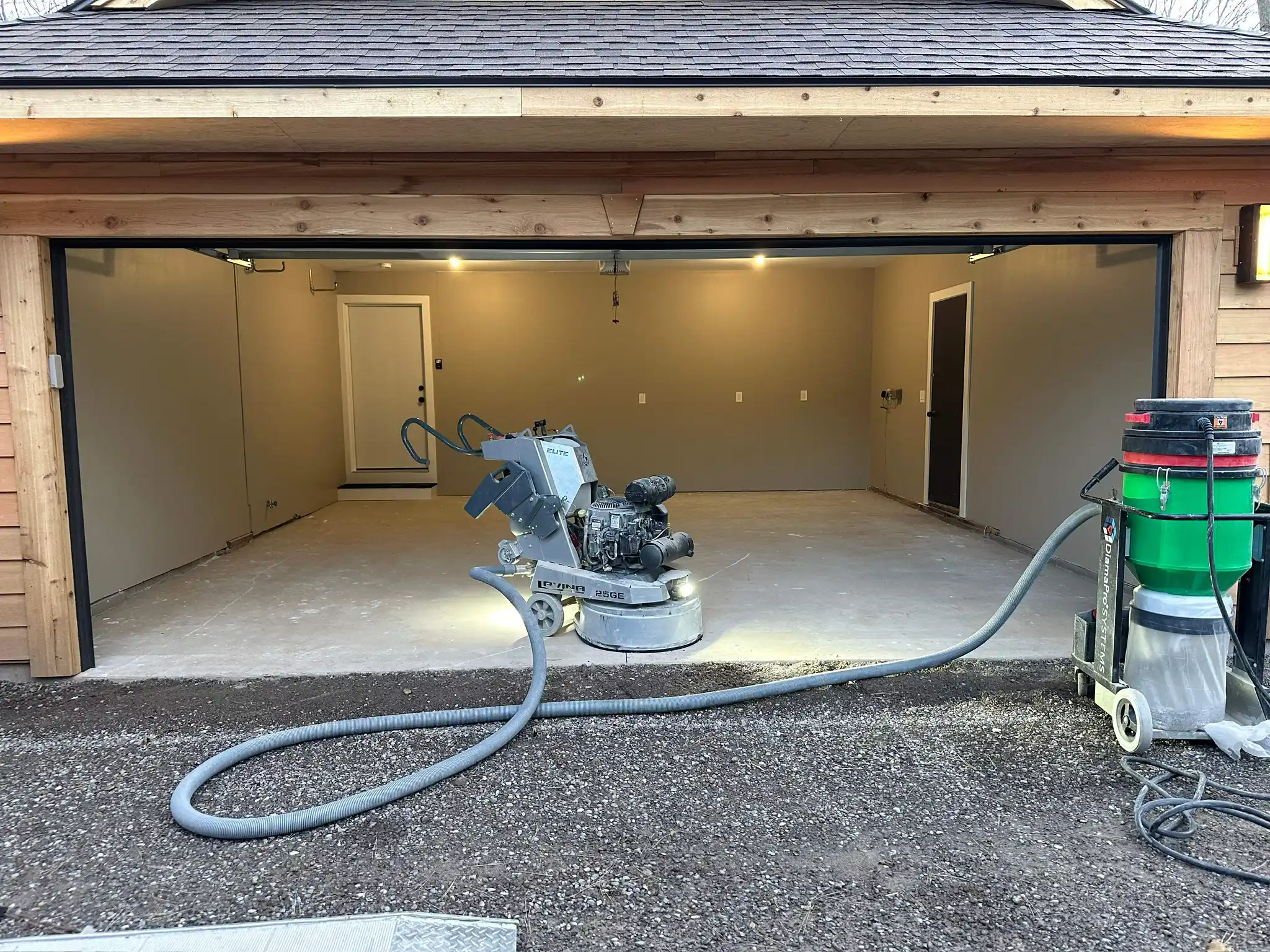 concrete-garage-floor-penfield-ny