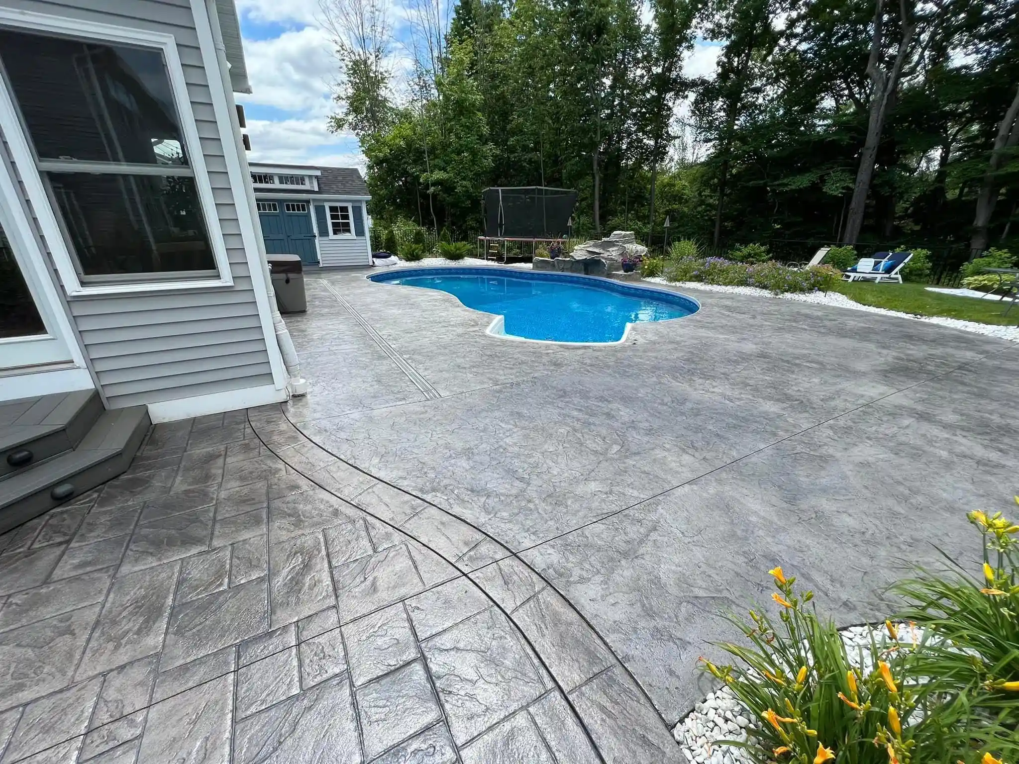 concrete-patio-gates-ny